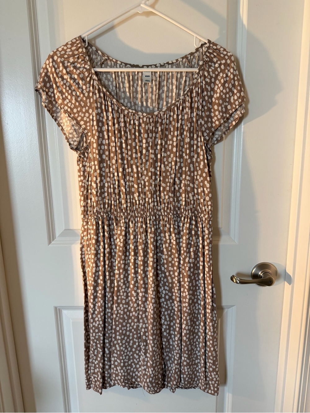 Old Navy Taupe and White Polka Dot Scoop Neck Dress